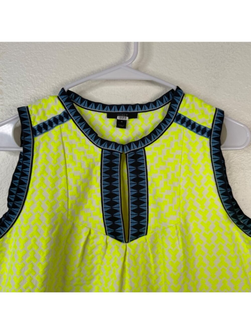 J.CREW Neon Arrow Print Mod Shift Dress Pockets Yellow White Sz 4 Resort Yacht - Picture 4 of 14